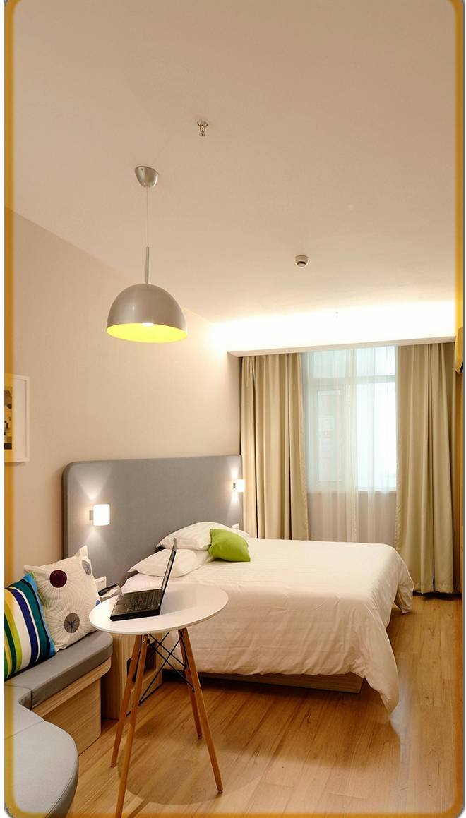 OLESTAYS property