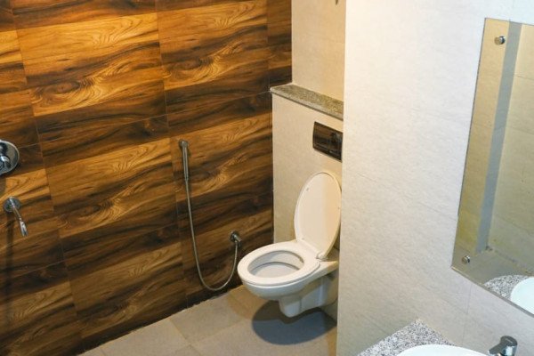 1 RK Premium Fully Furnished Apartment in Sector 46, Gurgaon, RENTDOOR    