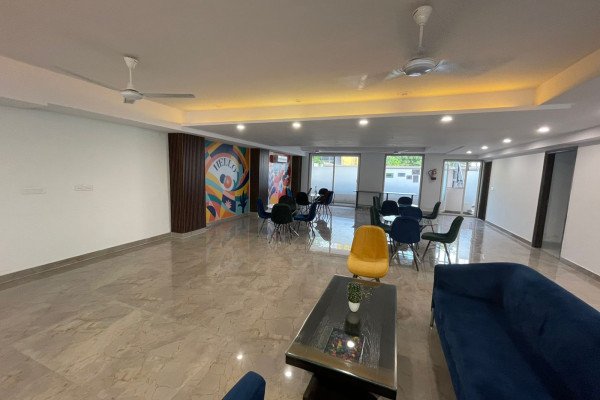 1RK Premium room in Sector 46, Gurgaon, Haryana 