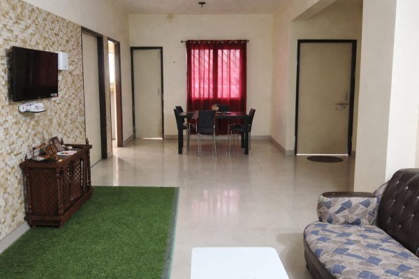 3BHK Sharing Flat with Twin Sharing Room in Bariatu, Ranchi | Fully Furnished | Self-Cooking Kitchen