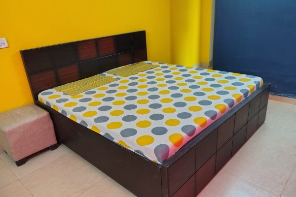 Room OLE 003