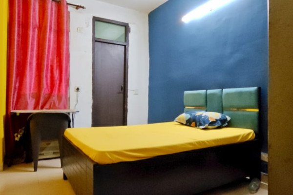 Room OLE 001
