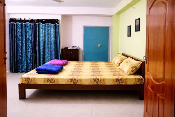 Room OLE-SHANTI HEIGHT-002