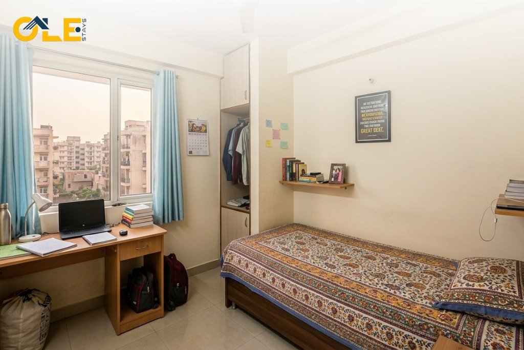 Single Room PG in Greater Noida – Premium & Affordable Living with Olestays